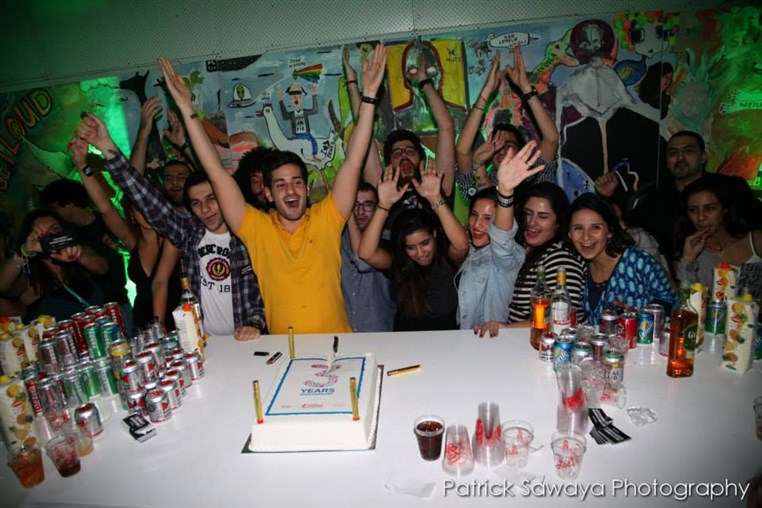 Online Collaborative Party